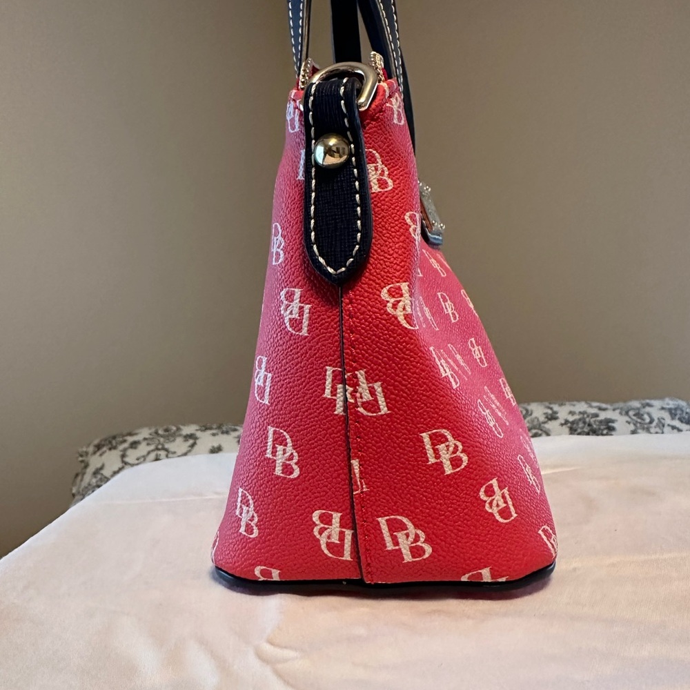 Dooney & Bourke Red DB Logo Small Satchel Navy Trim Gold Hardware - Picture 7 of 7